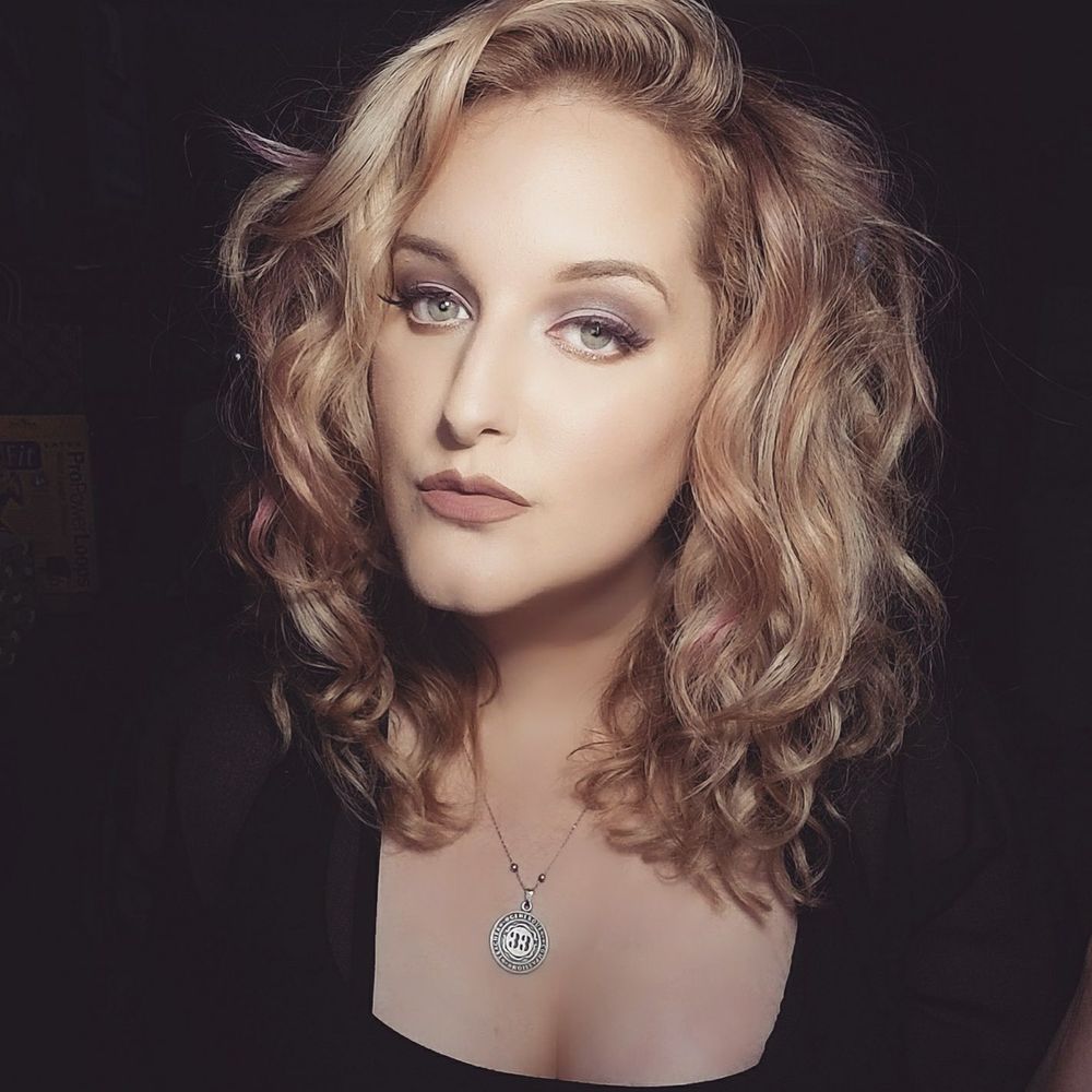 Meet your Posher, Nichole